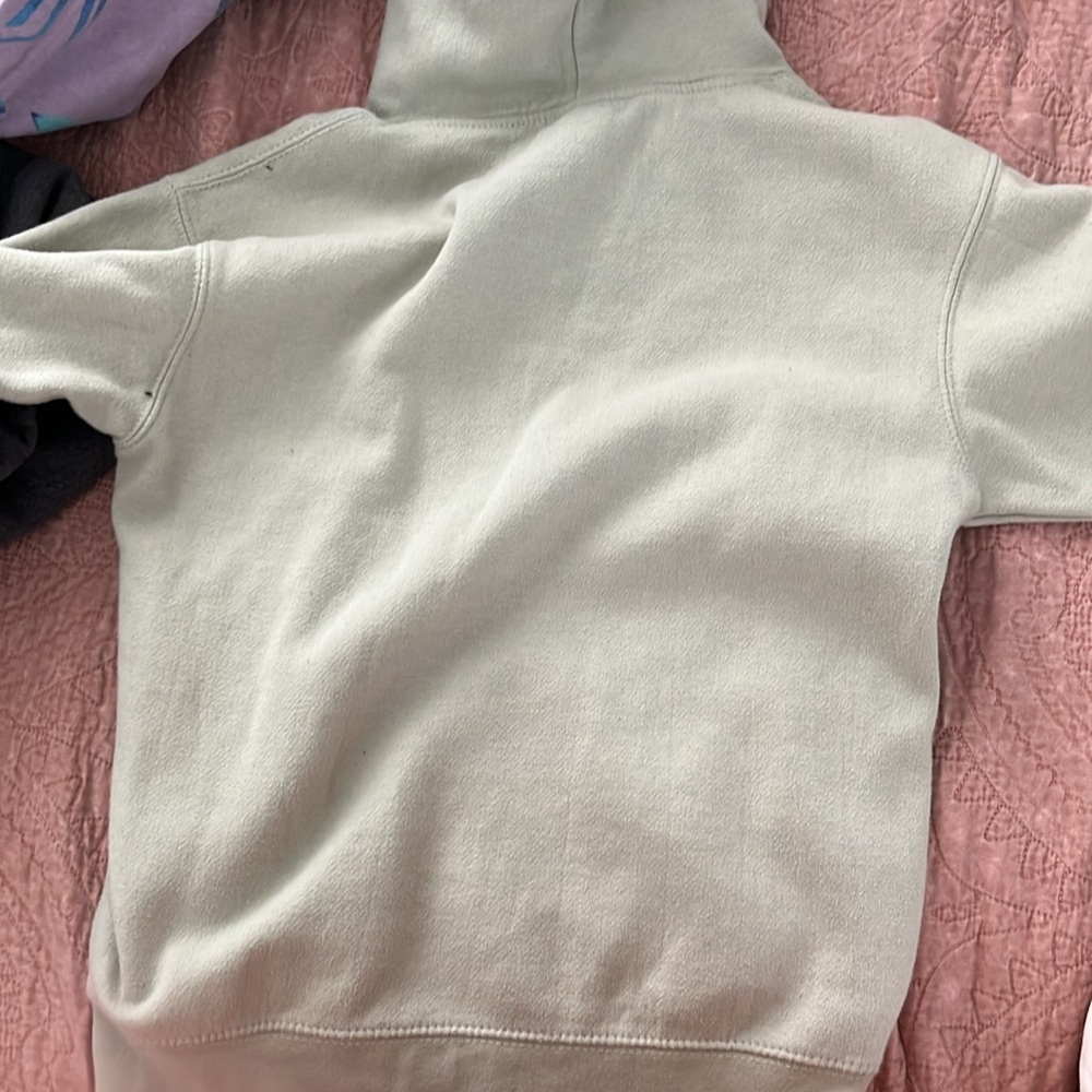 Sweatshirt - Picture 3 of 5